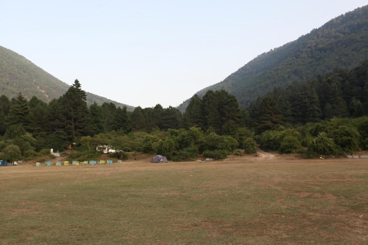 Hamiti Camping Center Dukat Zewnętrze zdjęcie