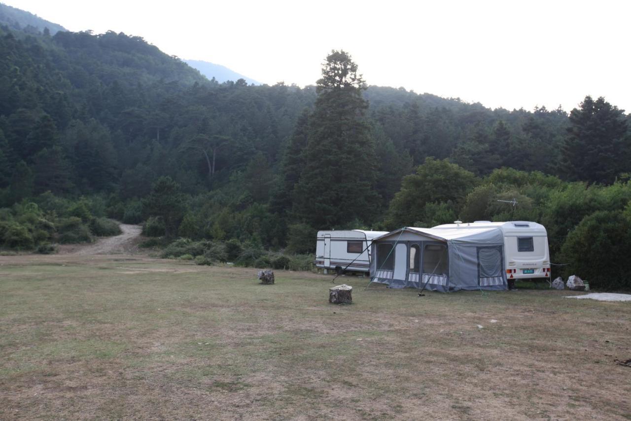 Hamiti Camping Center Dukat Zewnętrze zdjęcie