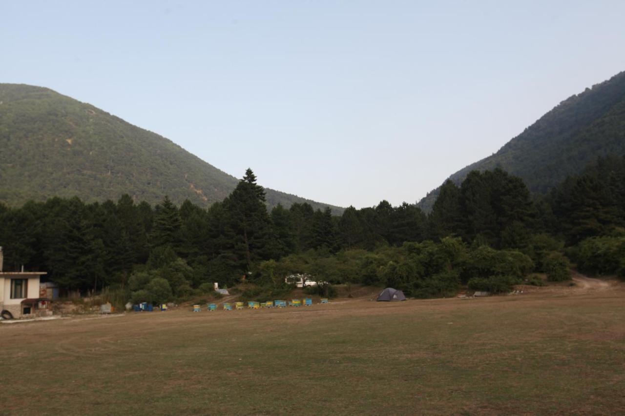 Hamiti Camping Center Dukat Zewnętrze zdjęcie